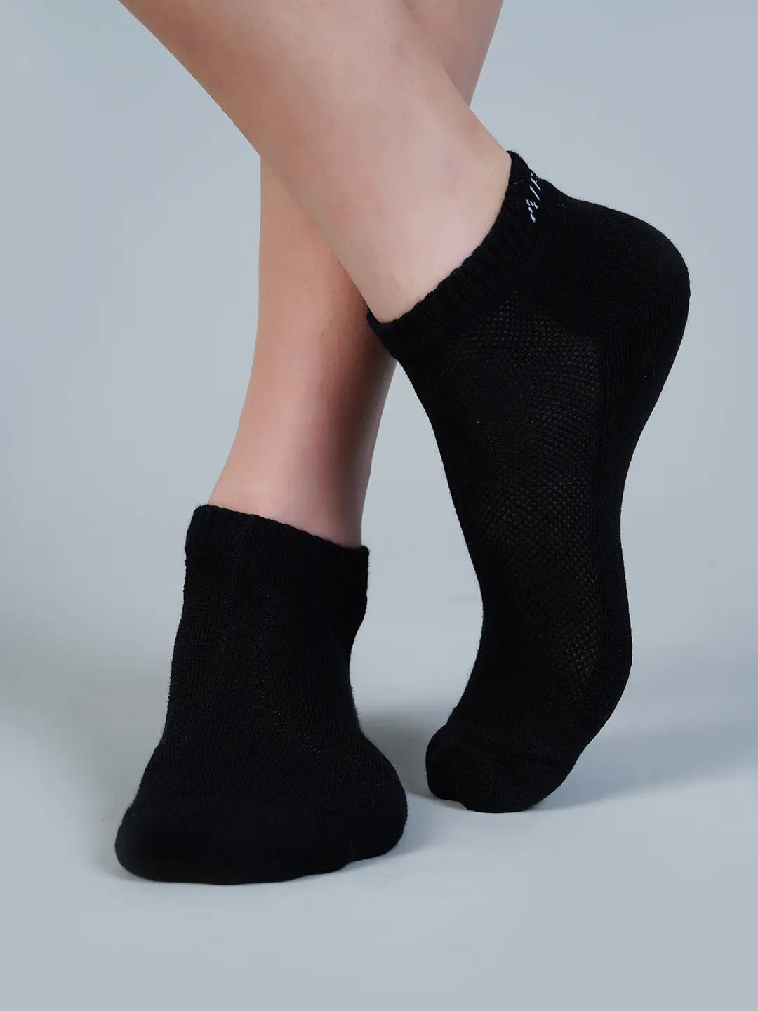 Low Ankle Socks for Men and Women Pack of 4 Pairs-3